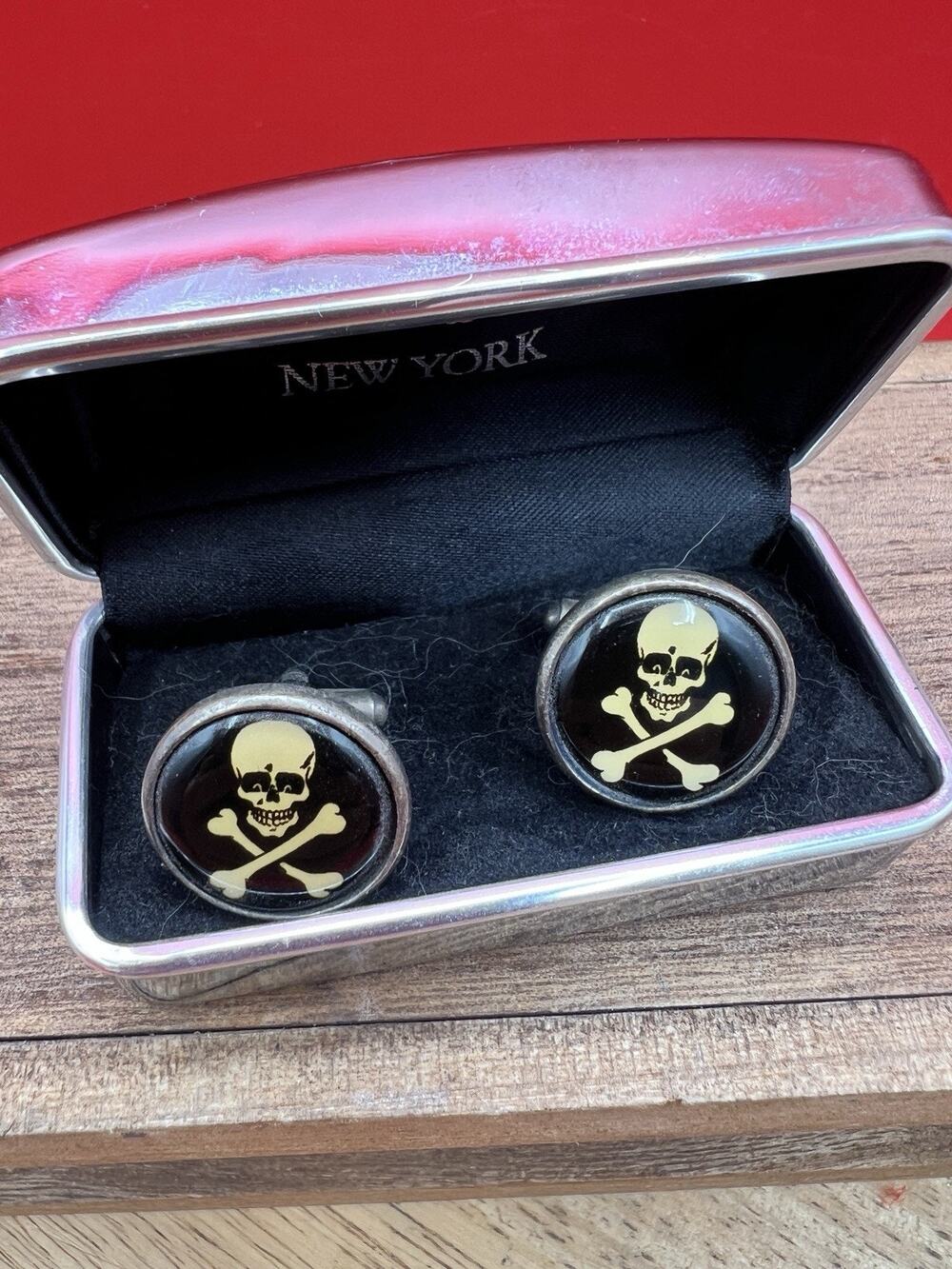 Winky & Dutch New York cuffcliffs Skull Crossbones ☠️☠️ Cufflinks
